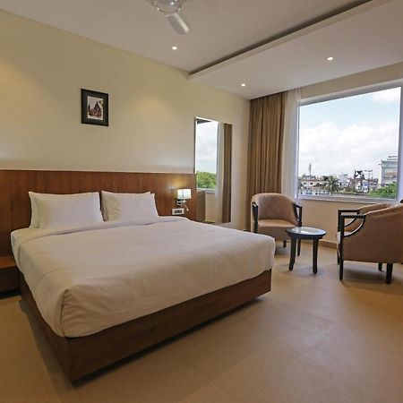Hotel Oil Field Duliagaon ภายนอก รูปภาพ